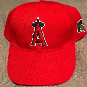 MLB Anaheim Angels Snap Back Hat Clover